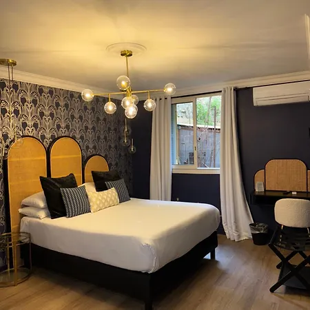 La Caravelle Hotel 3*