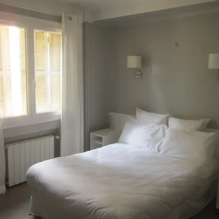 La Caravelle Hotel 3*
