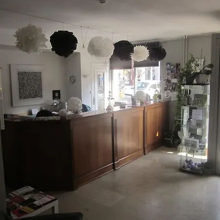 Hotel La Caravelle Aix-en-Provence